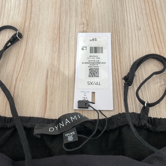 🆕DYNAMITE | Linen Romper - Picture 5 of 6